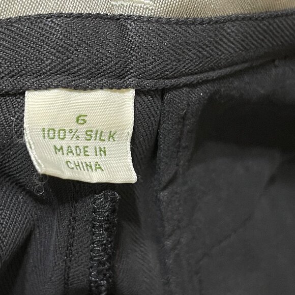 New Tommy Bahama Women's Shorts Silk Black Size 6 Pleated 6" Inseam - Picture 4 of 5